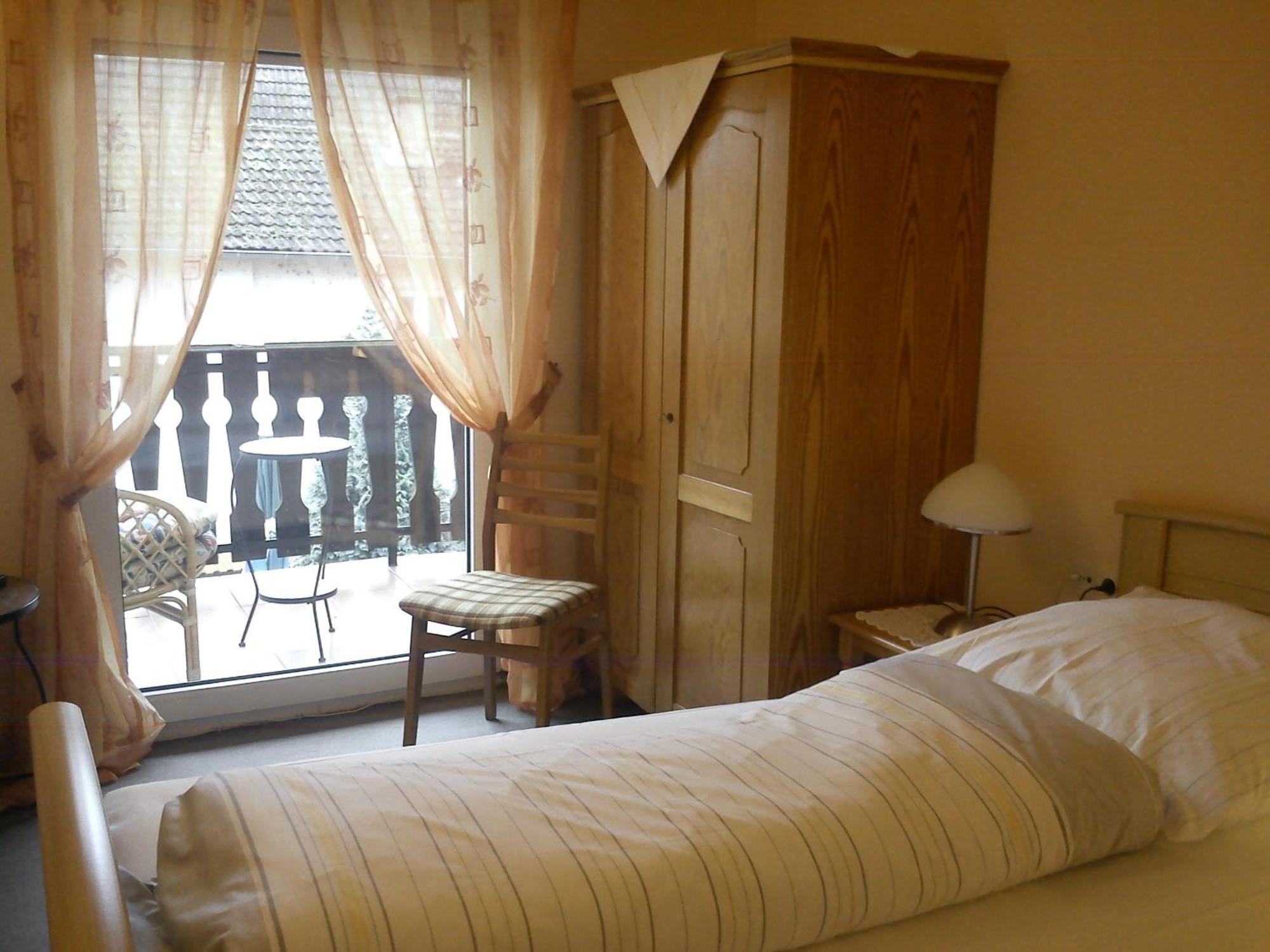 Hotel Zur Kueferschenke เนียร์ชไตน์ ภายนอก รูปภาพ